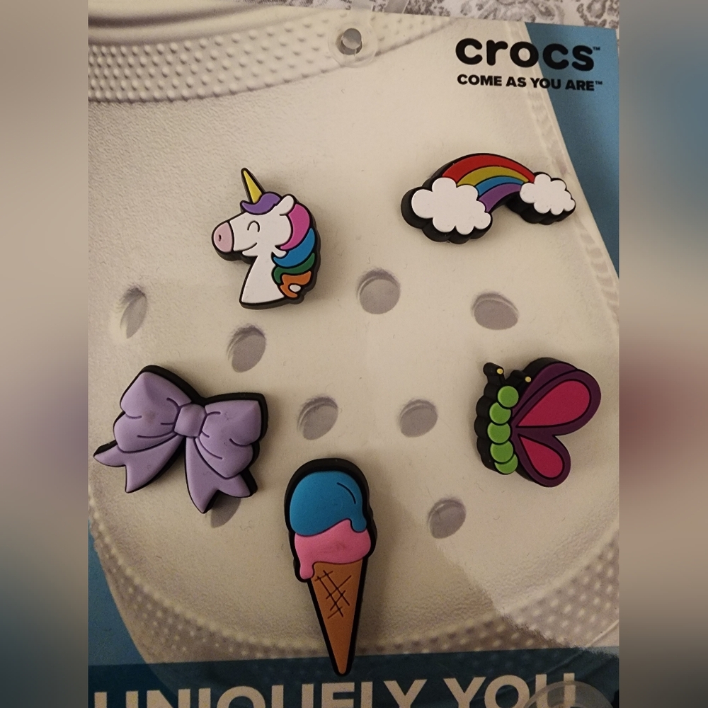 NWT Croc Charms